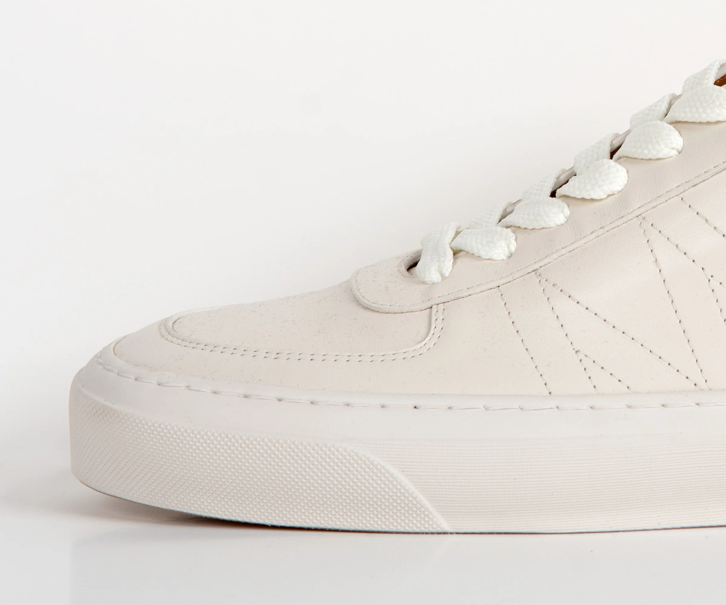 Moncler Monclub Stitched Leather Trainer Off-White - Image 2