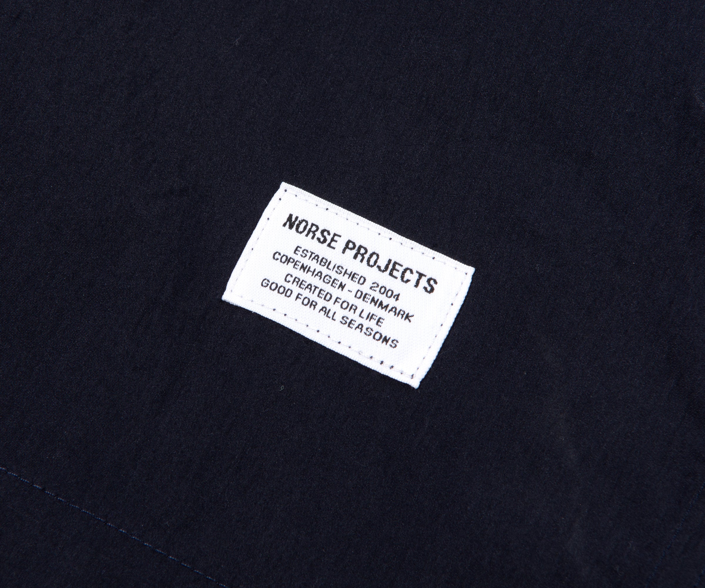 Norse Projects Ivan Tech Poplin SS Shirt Dark Navy - Image 4