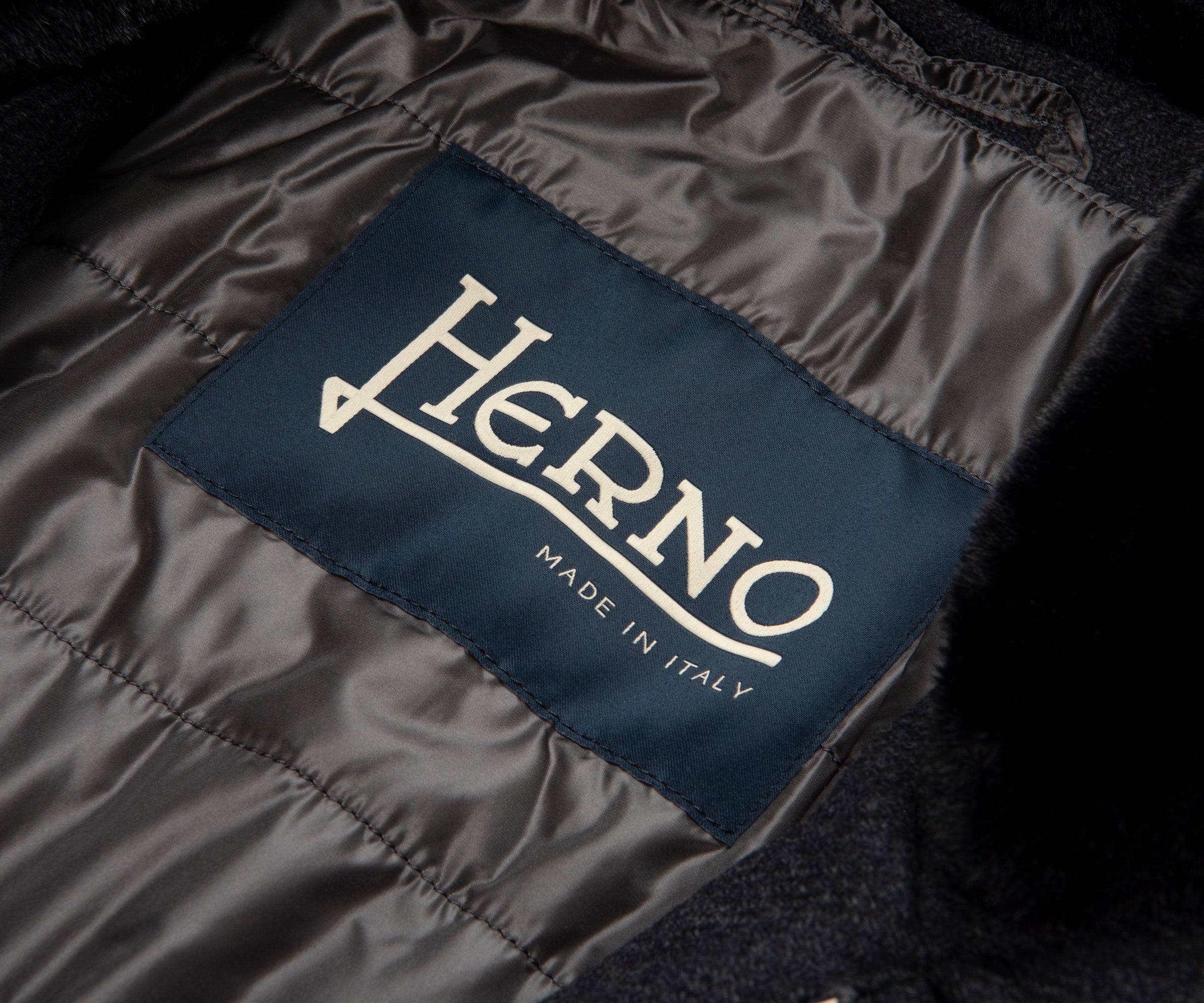 Herno Grey Fur Collard Woolen Overcoat - Image 5