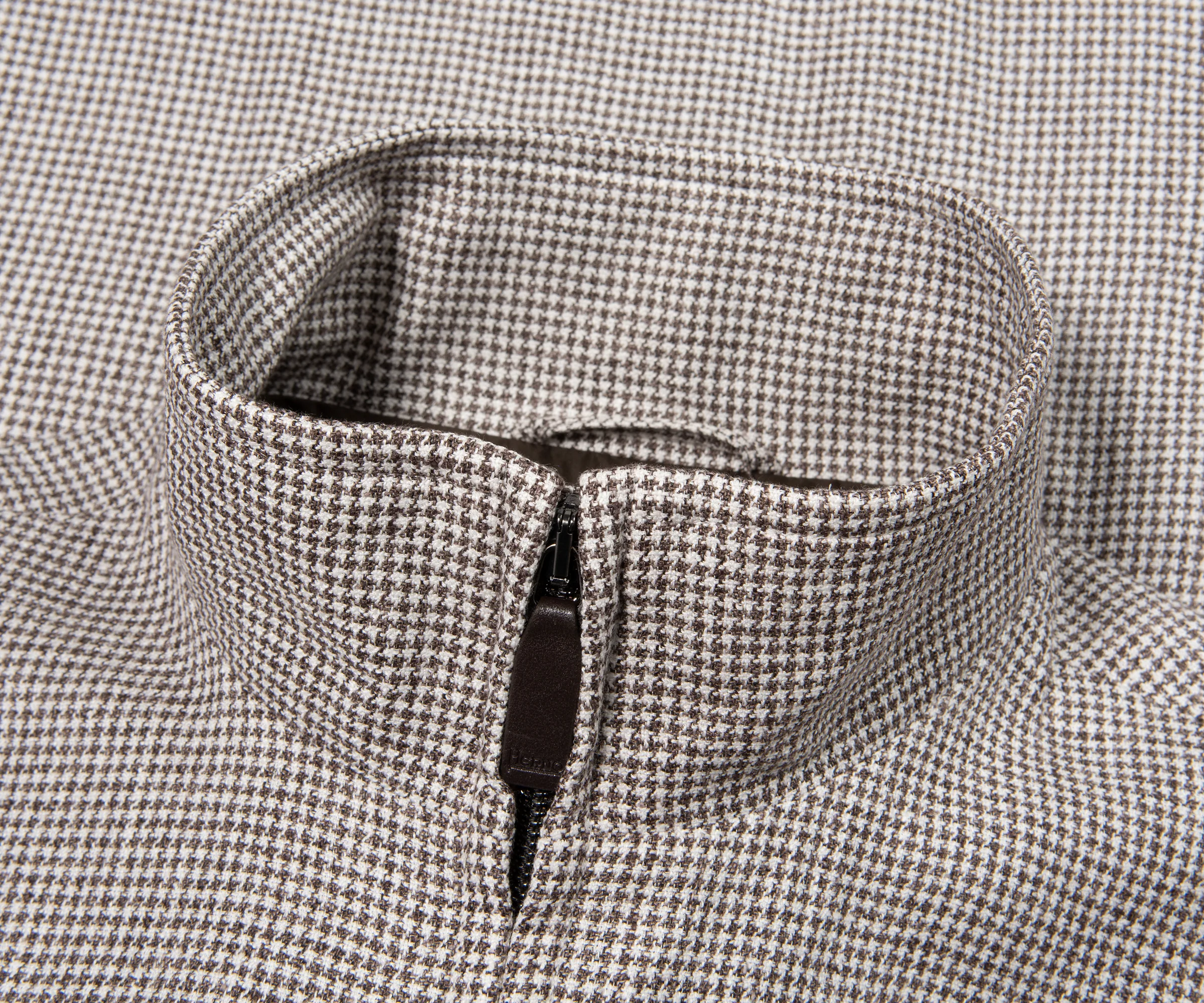 Herno Cream/Brown Puppytooth Pied De Poule Linen Blouson - Image 2
